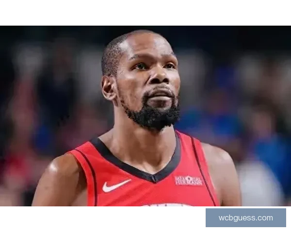 格林22分钟31分创队史三项纪录状态回升 杜兰特交易是否真赢家